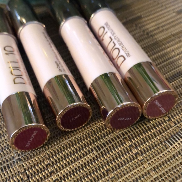 DOLL 10 LIP CRAYON 💄 - Picture 4 of 10